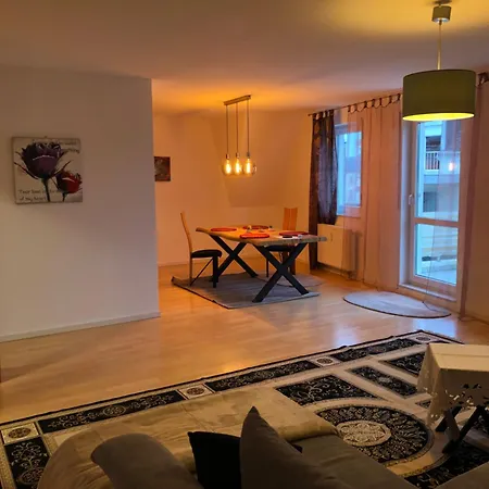 Δωμάτια σε οικογενειακή κατοικία Komfortable Citywohnung In Trierers Fussgaengerzone - 65 Qm - Auch Offbase Τρίερ
